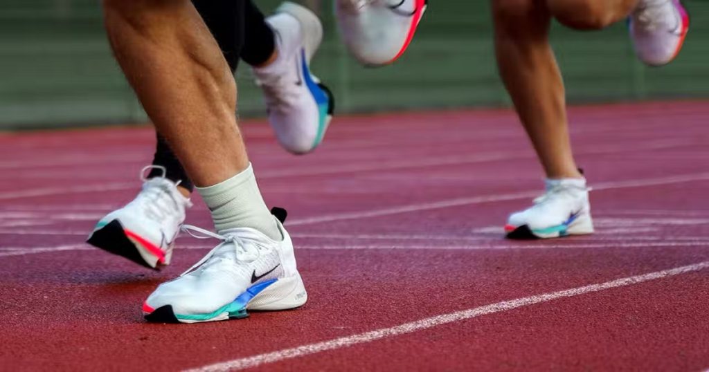 Giày chạy nam Nike Air Zoom Tempo Next%